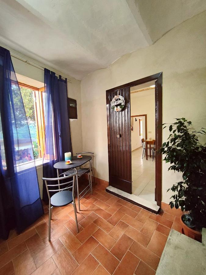 Апартаменти La Casa In Piazza Toffia Екстер'єр фото